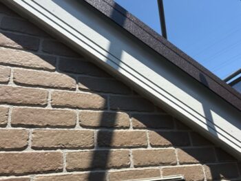 横浜市磯子区K様邸破風塗装施工後