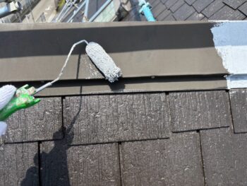 横浜市栄区I様邸棟板金錆止め塗装