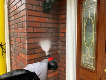 横浜市栄区W様邸屋根塗装前外壁高圧洗浄