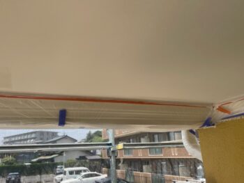 横浜市栄区I様邸軒天塗装施工前