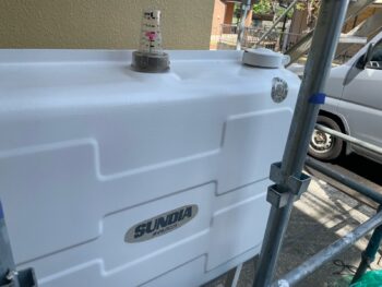 横浜市栄区I様邸オイルタンク塗装施工後