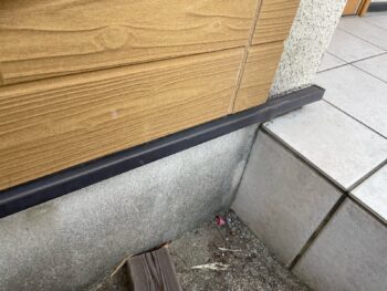 横浜市金沢区T様邸水切り塗装施工前
