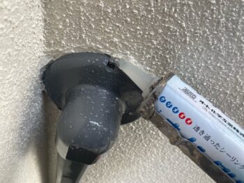 横浜市金沢区Y様邸エアコンスリムダクト根元シール