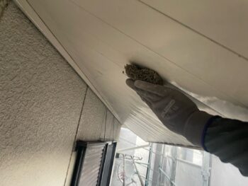 横浜市西区A様邸軒天塗装前ケレン