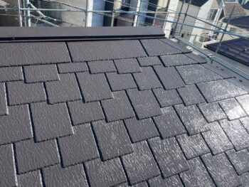 横浜市西区A様邸グランセラベスト２液ファイン屋根塗装施工後