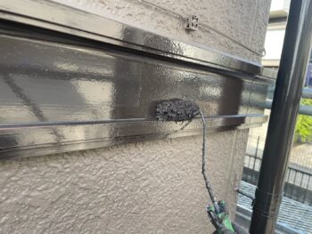 横浜市西区A様邸幕板塗装上塗り2回目