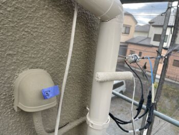 横浜市戸塚区I様竪樋塗装上塗り2回目