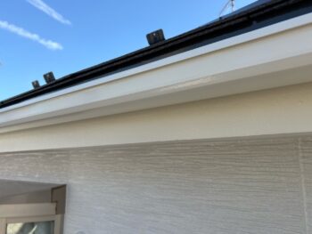 横浜市旭区Y様邸破風塗装施工後