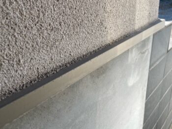 横浜市戸塚区I様邸水切り塗装施工前