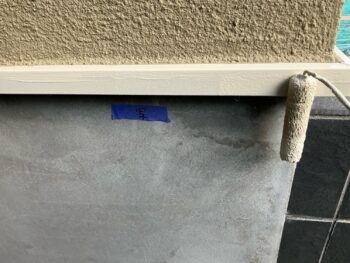 横浜市戸塚区I様邸水切り塗装上塗り2回目