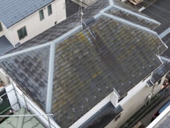 横浜市旭区Y様邸グランセラベスト２液ファイン屋根塗装施工前