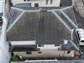 横浜市旭区Y様邸グランセラベスト２液ファイン屋根塗装施工前