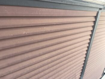 横浜市西区A様邸雨戸塗装施工前