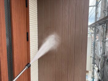横浜市旭区F様邸グランセラトップ1液水性外壁塗装前高圧洗浄