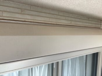 横浜市旭区F様邸シャッターボックス塗装施工前