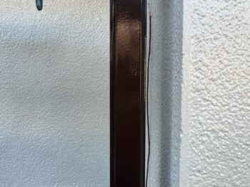 横浜市栄区K様邸竪樋塗装施工後