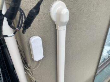 横浜市戸塚区I様邸エアコンスリムダクト塗装