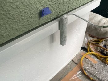 横浜市栄区I様邸水切り塗装上塗り2回目