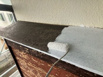 横浜市栄区K様邸霧除け庇錆止め塗装