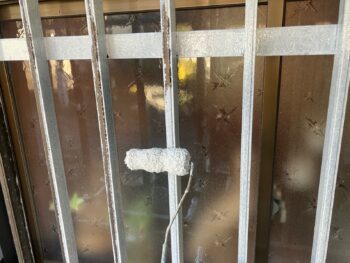 横浜市栄区K様邸木枠錆止め塗装