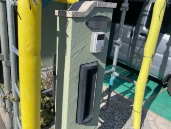 横浜市栄区I様邸門柱塗装施工後