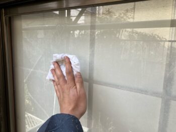 横浜市栄区K様邸外壁塗装後窓清掃
