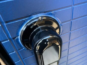 横浜市中区M様邸エアコンスリムダクト根元シール