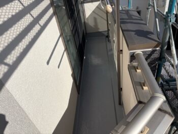 横浜市鶴見区S様邸FRP防水保護塗装施工事例