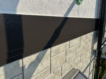 横浜市戸塚区M様邸幕板塗装施工後