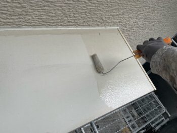 横浜市栄区W様邸勝手口庇錆止め塗装