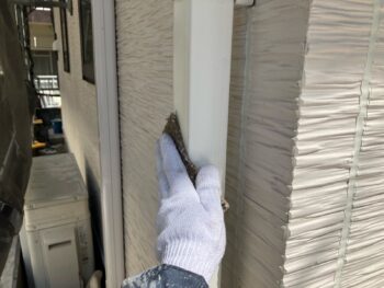 横浜市保土ヶ谷区D様邸竪樋塗装前ケレン
