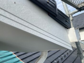 横浜市栄区W様邸破風塗装施工前