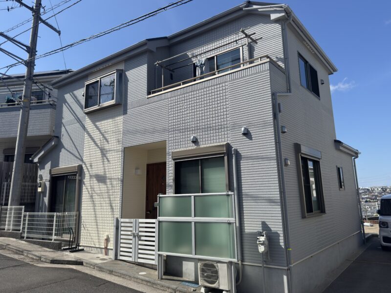 横浜市栄区H様邸パーフェクトトップSi外壁塗装施工後