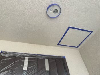 横浜市港南区H様邸軒天塗装施工前