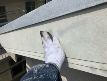 横浜市保土ヶ谷区D様邸破風塗装前ケレン