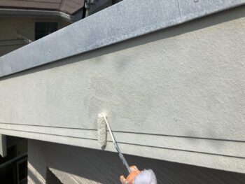 横浜市保土ヶ谷区D様邸破風塗装下塗り