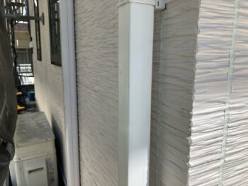 横浜市保土ヶ谷区D様邸竪樋塗装施工前