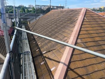 横浜市緑区N様邸屋根カバー工法施工前